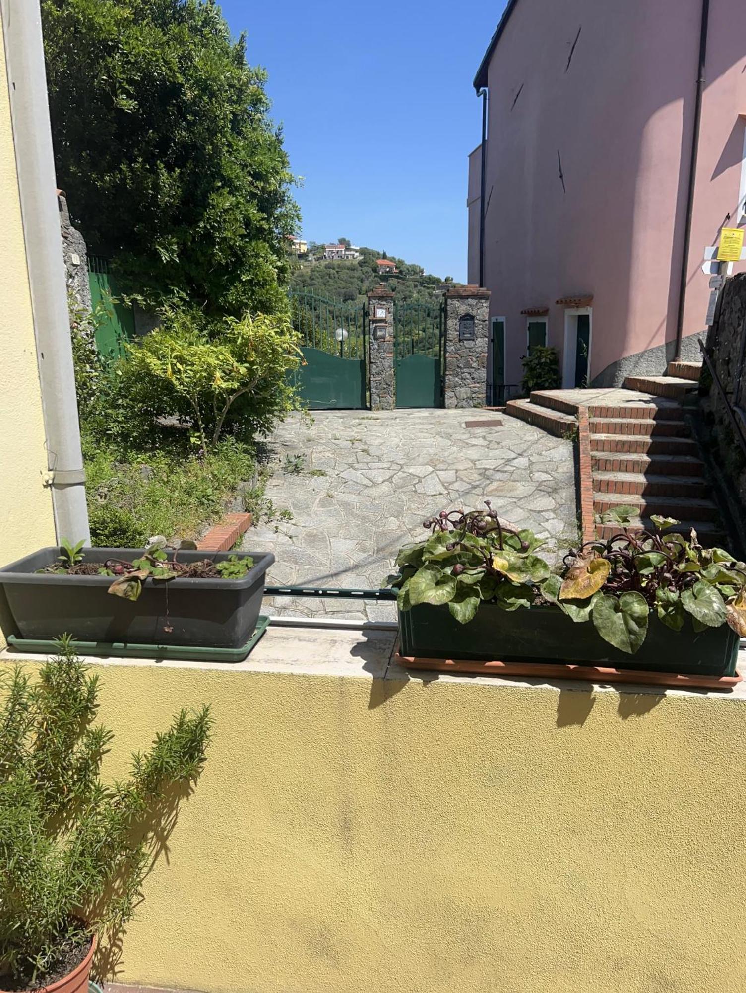 Casa Graziella Bed and Breakfast Celle Ligure Exteriör bild