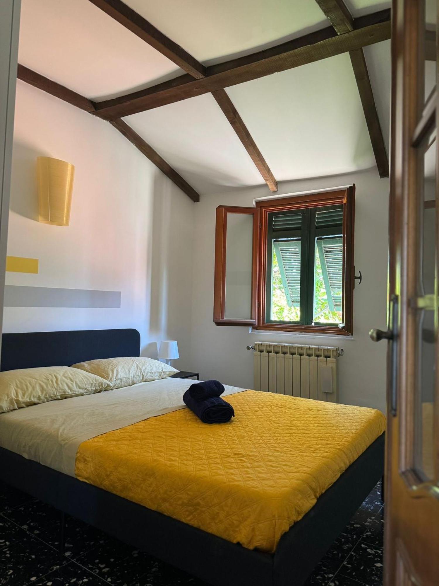 Casa Graziella Bed and Breakfast Celle Ligure Exteriör bild